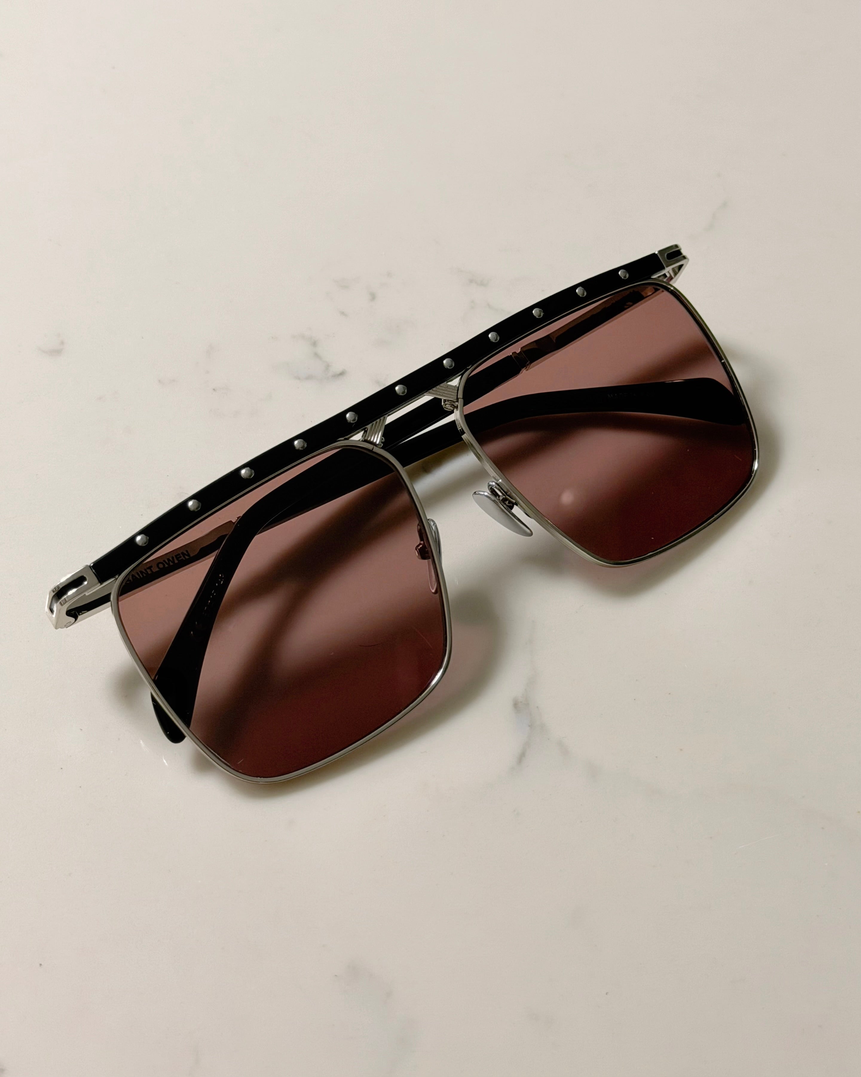 PHOENIX black | plum | silver Saint Owen