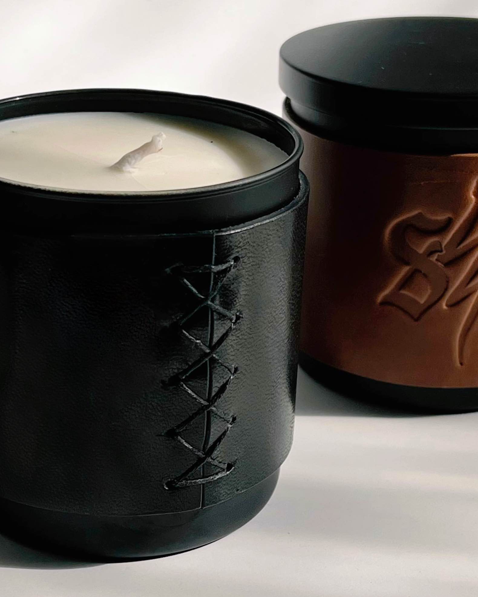 LEATHER WRAPPED CANDLE | BLACK Saint Owen